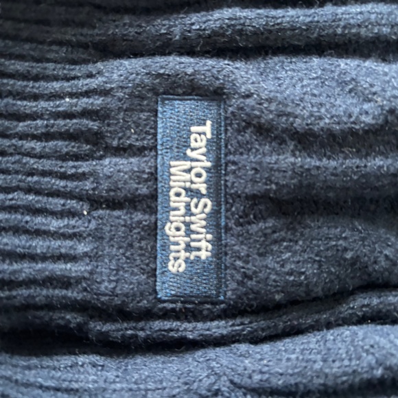 Taylor Swift Cardigan -Midnights - Picture 4 of 4